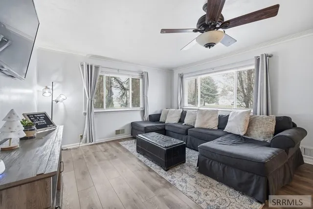 $312,000 | 318 West Center Street, Shelley, ID 83274