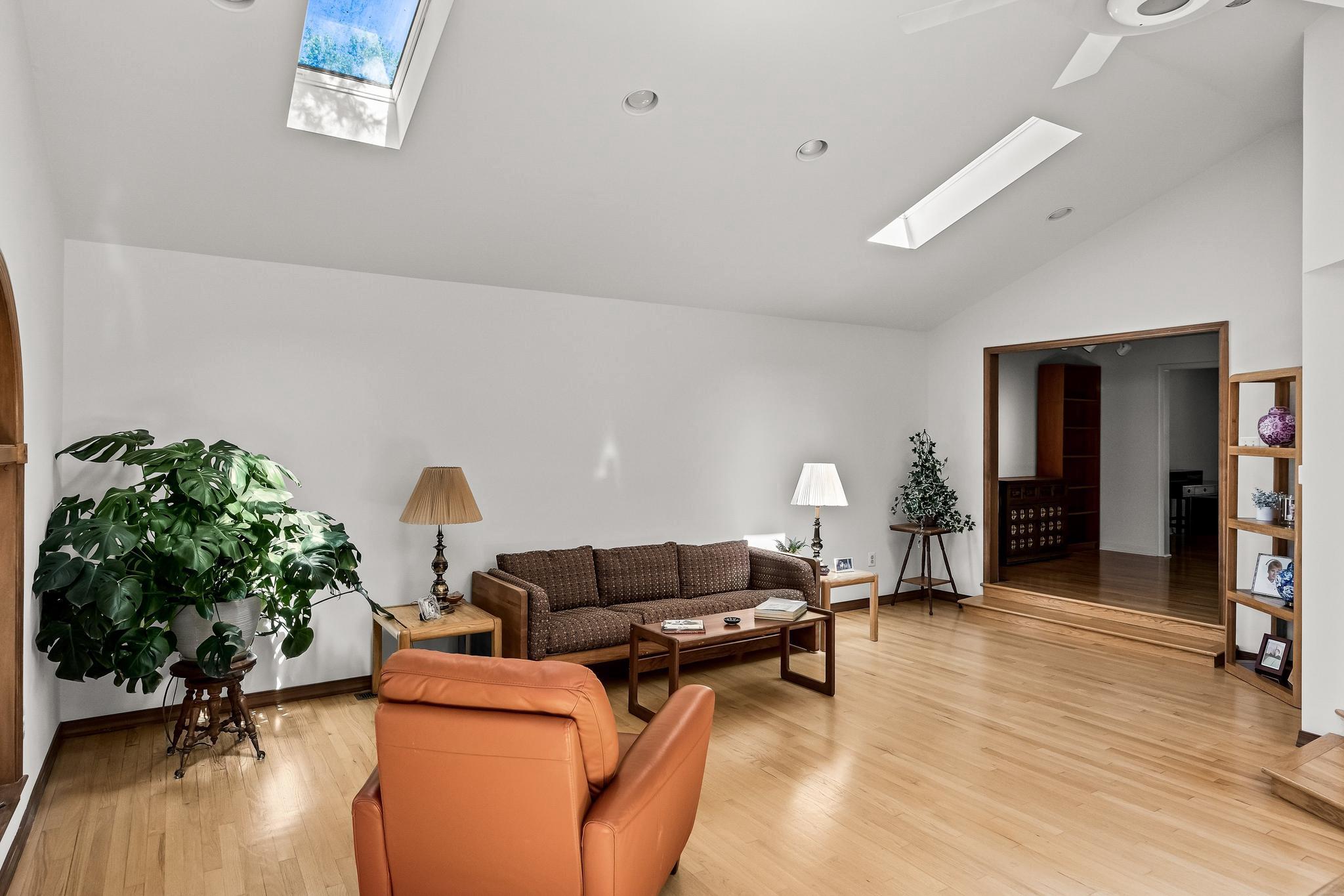 175 Oxford Road Delran, NJ 08075 - Photo 16 of 40 Great Room