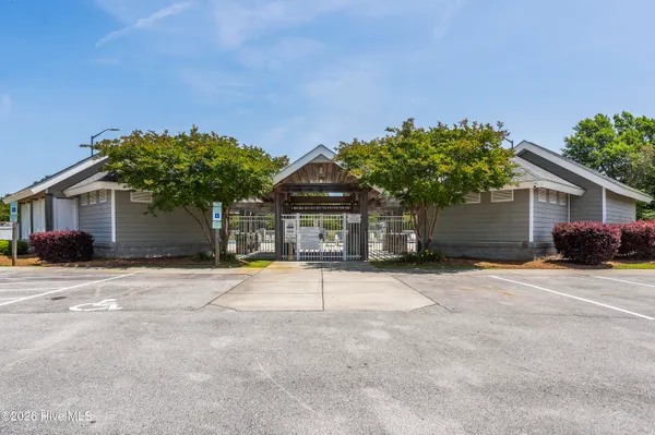 $585,000 | 407 Harlequin Court, Sneads Ferry, NC 28460