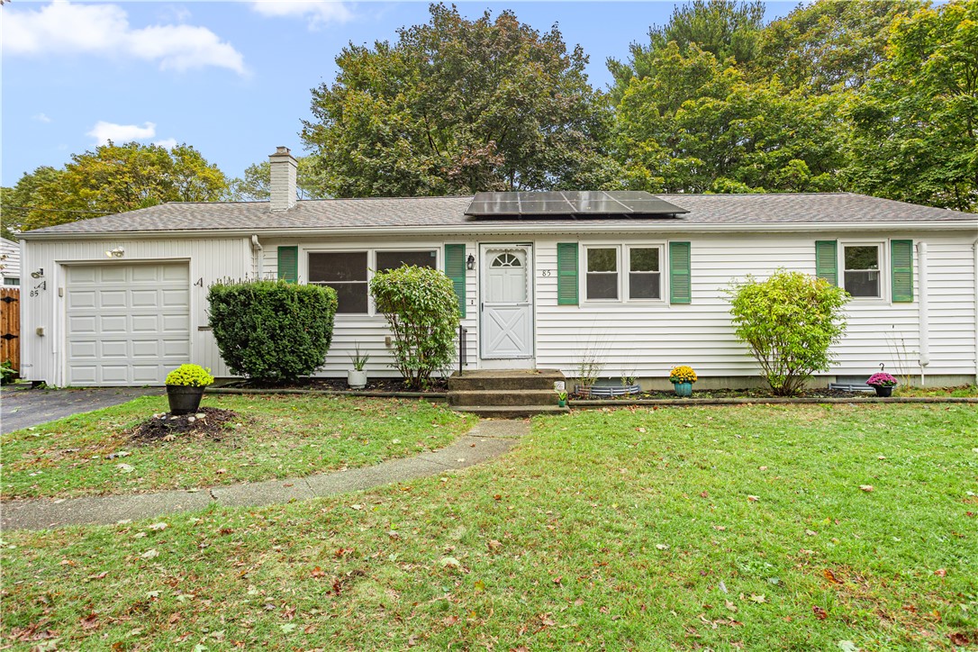 85 Sachem Road North Kingstown, RI 02852 - Photo 3 of 39 Gallery Image 3