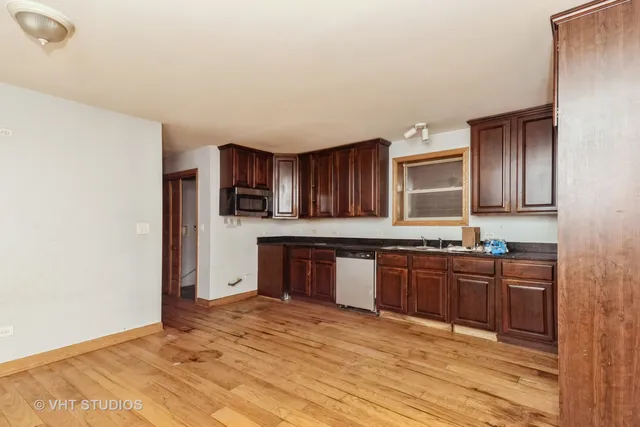 $125,000 | 5316 South Kenneth Avenue, Unit 201, Chicago, IL 60632