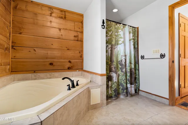 $465,000 | 2715 Old Stage Road, Afton, TN 37616