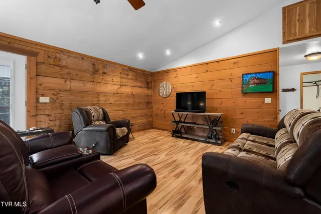 $465,000 | 2715 Old Stage Road, Afton, TN 37616