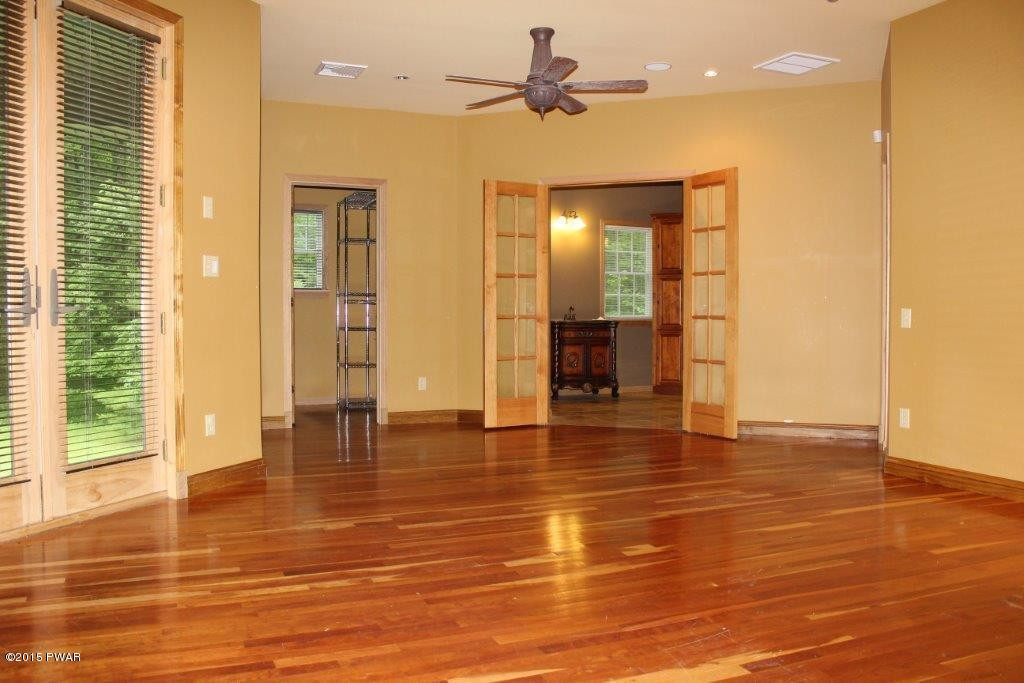 106 Mill Road Hawley, PA 18428 - Photo 18 of 32 Gallery Image 18
