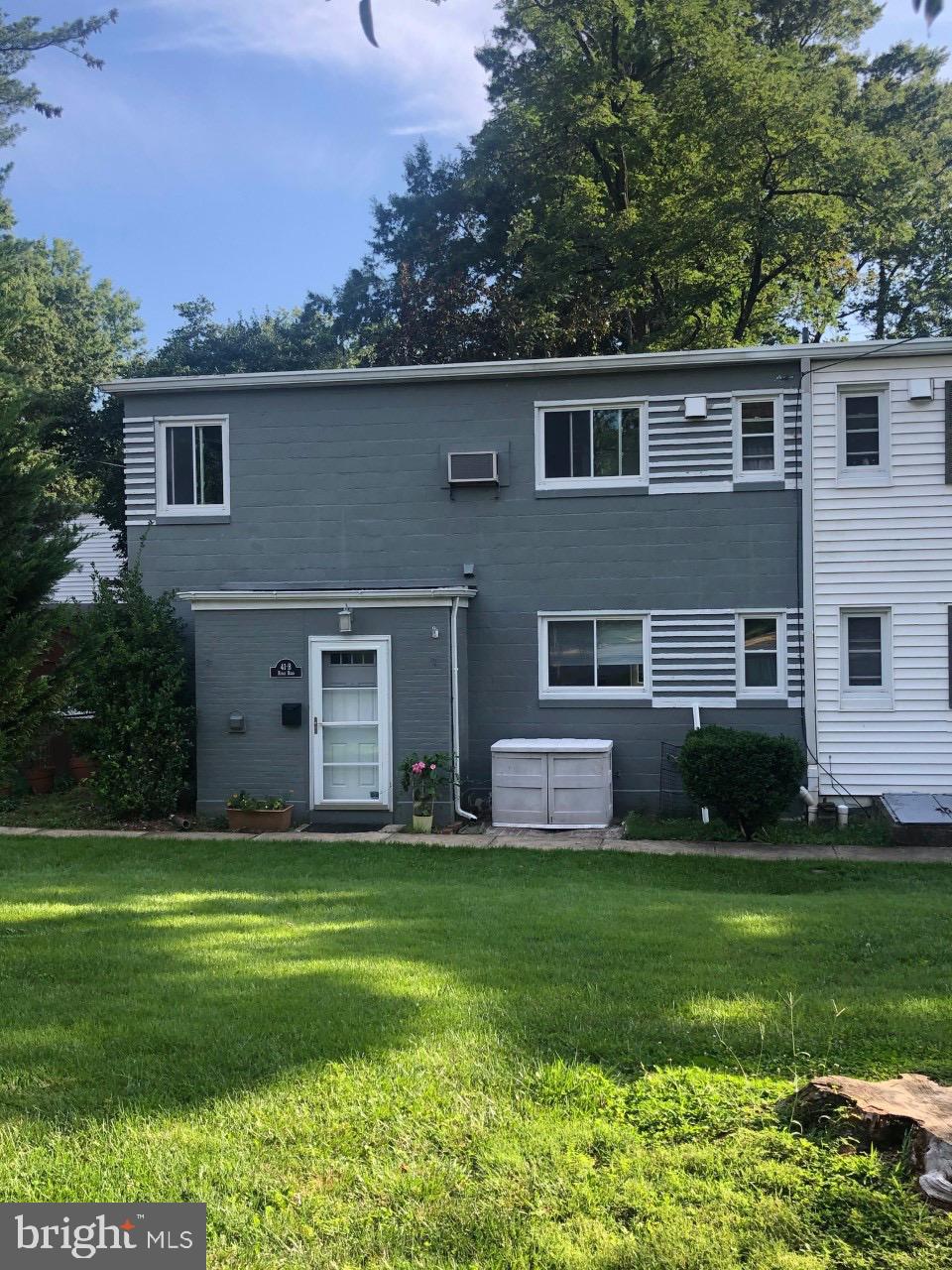 41 Ridge Road Greenbelt, MD 20770 - Photo 2 of 17
