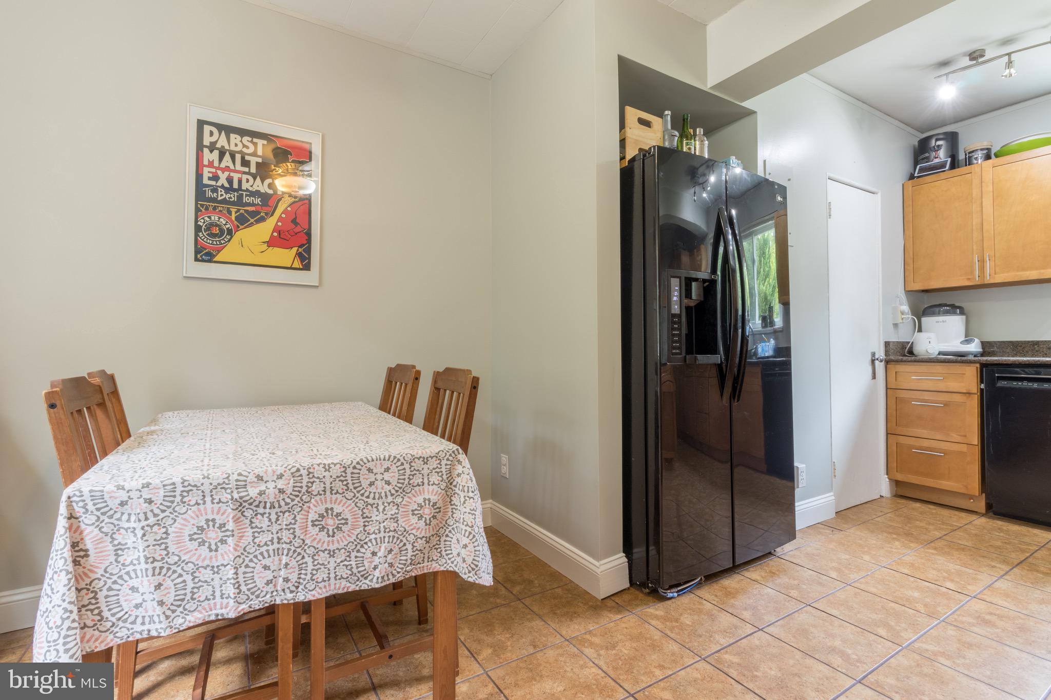 41 Ridge Road Greenbelt, MD 20770 - Photo 7 of 17