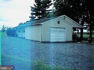 636 Tollgate Road Quakertown, PA 18951 - Photo 3 of 4 Gallery Image 3