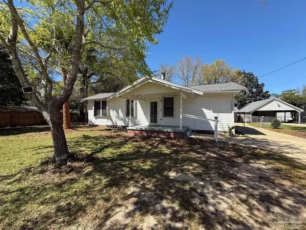 $1,995 | 1120 Barcia Drive, Pensacola, FL 32503