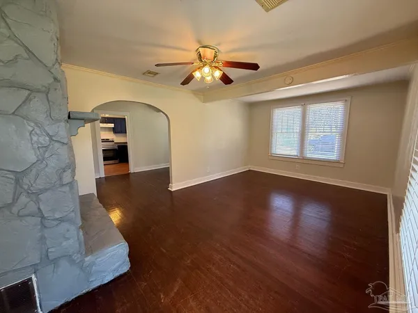 $1,995 | 1120 Barcia Drive, Pensacola, FL 32503