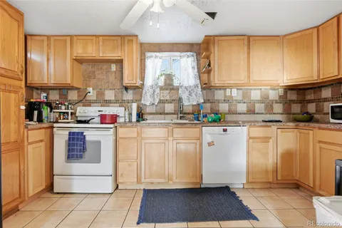 $550,000 | 2312 West Baltic Place, Englewood, CO 80110