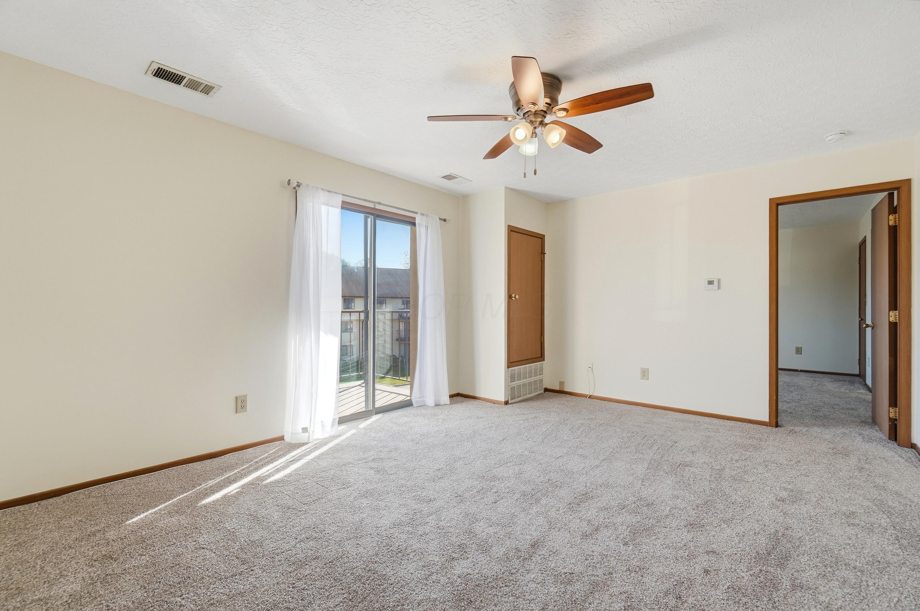 3967 Karl Road, Unit 321 Columbus, OH 43224 - Photo 9 of 39 9_044