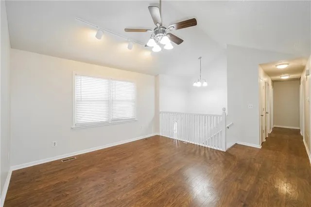 $2,225 | 11301 North Marsh Avenue, Kansas City, MO 64157
