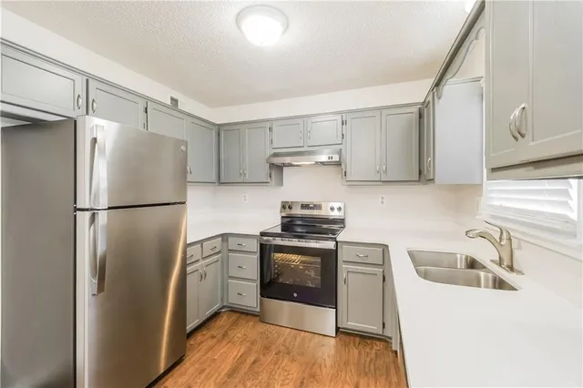 $2,225 | 11301 North Marsh Avenue, Kansas City, MO 64157