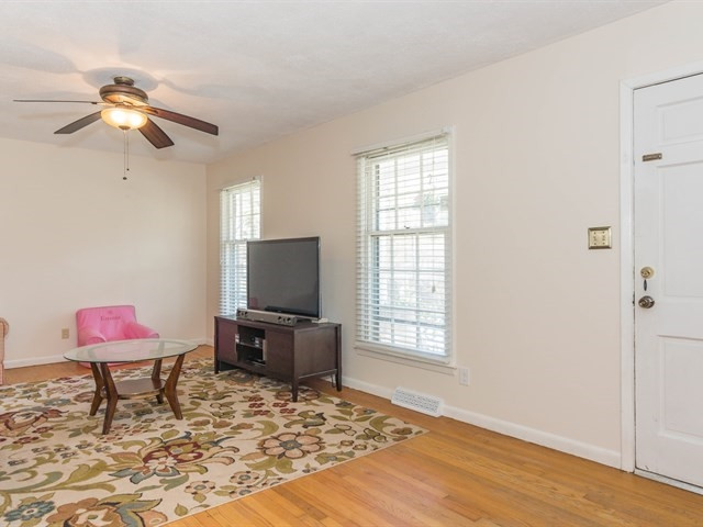 1726 Euclid Road Durham, NC 27713 - Photo 3 of 25 Photo 3