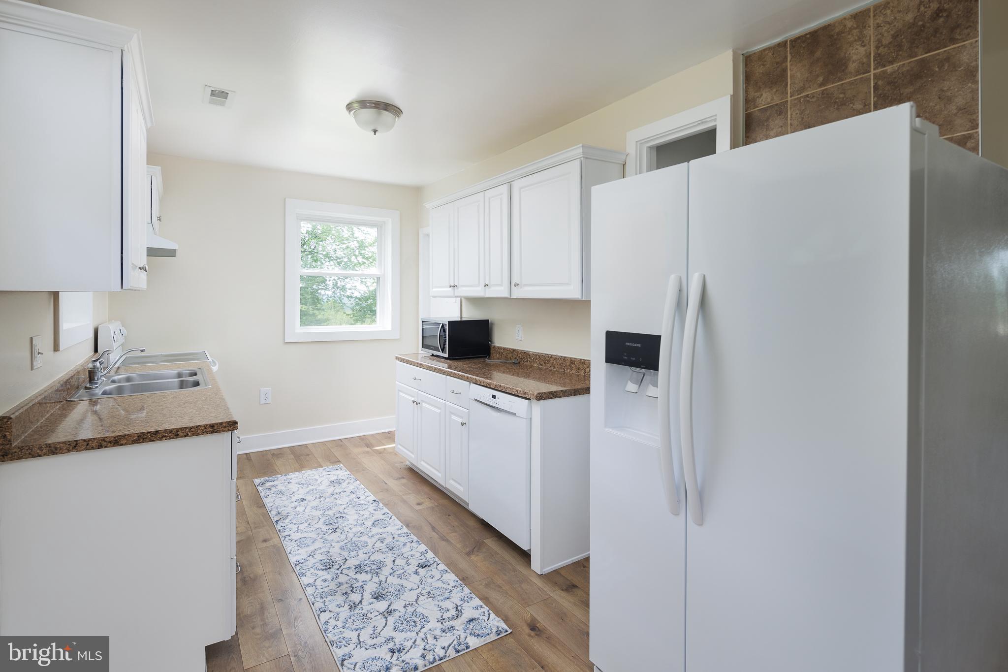 10418 Ada Road Marshall, VA 20115 - Photo 26 of 46 Kitchen