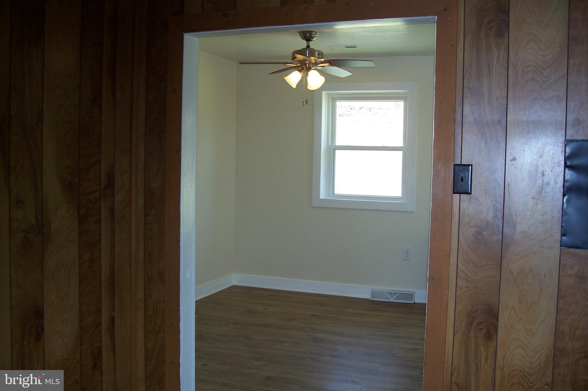 10418 Ada Road Marshall, VA 20115 - Photo 46 of 46 Country Kitchen eating space