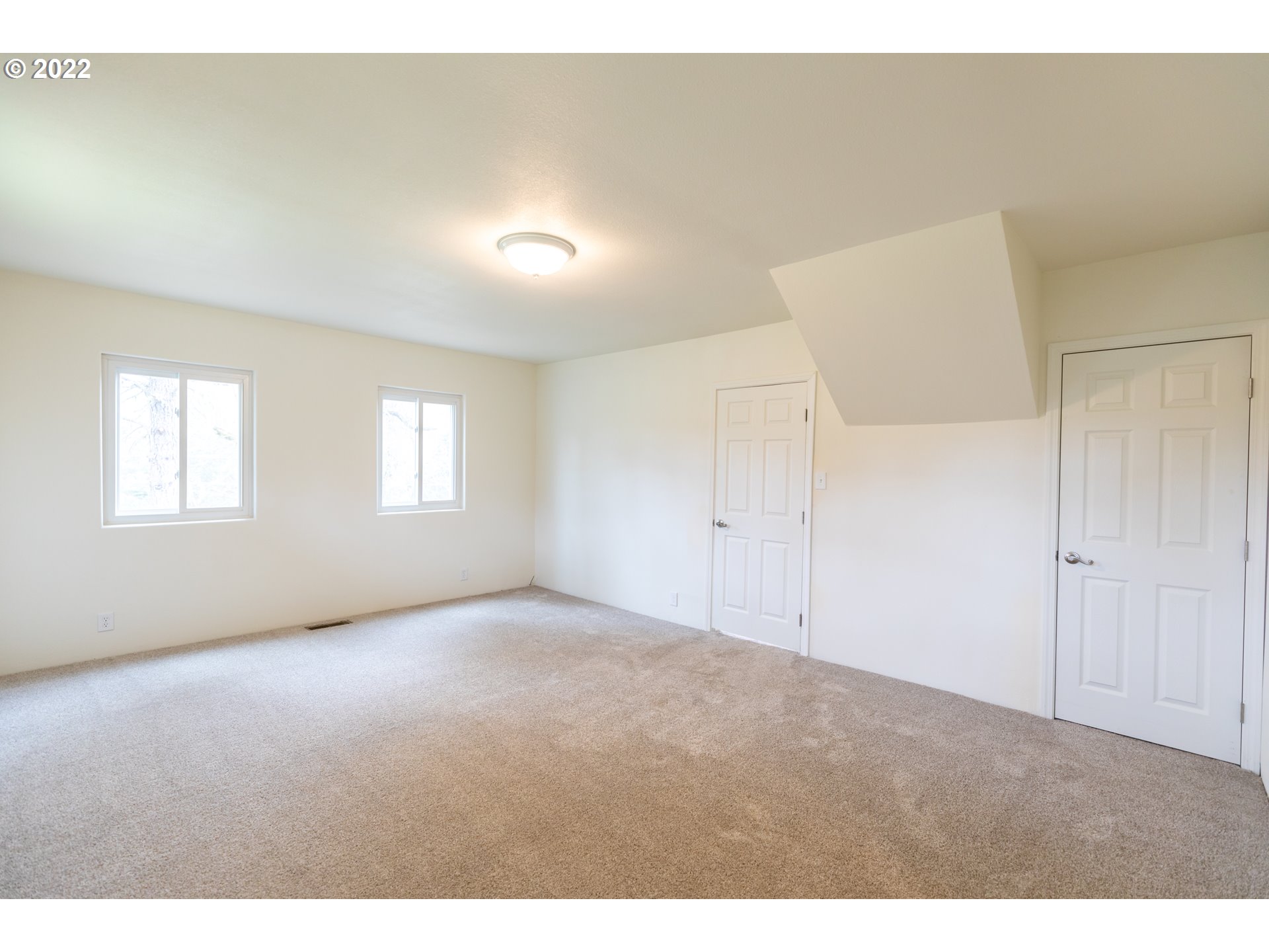 1137 Elgarose Road Roseburg, OR 97471 - Photo 17 of 32 Gallery Image 17