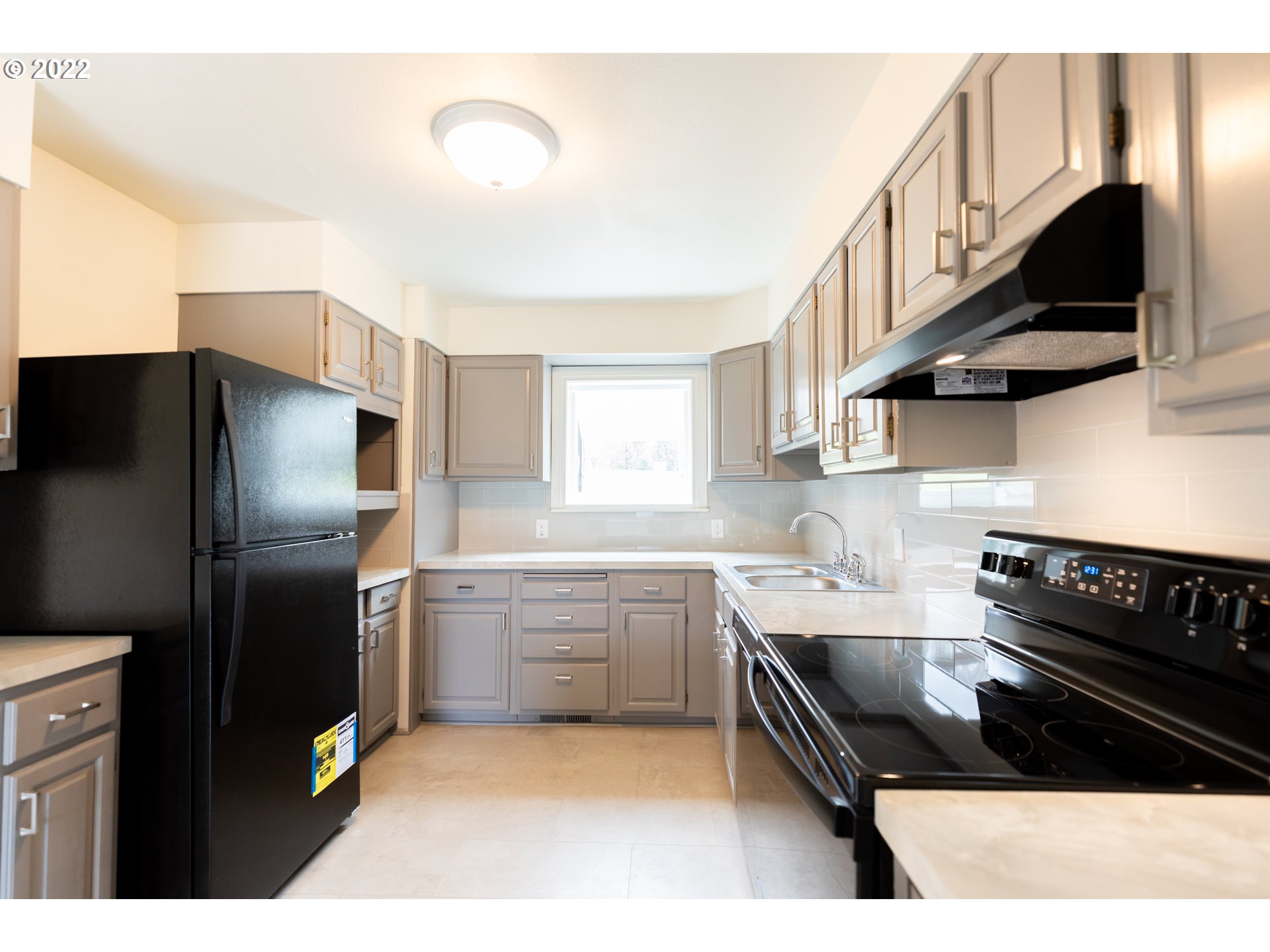 1137 Elgarose Road Roseburg, OR 97471 - Photo 24 of 32 Gallery Image 24