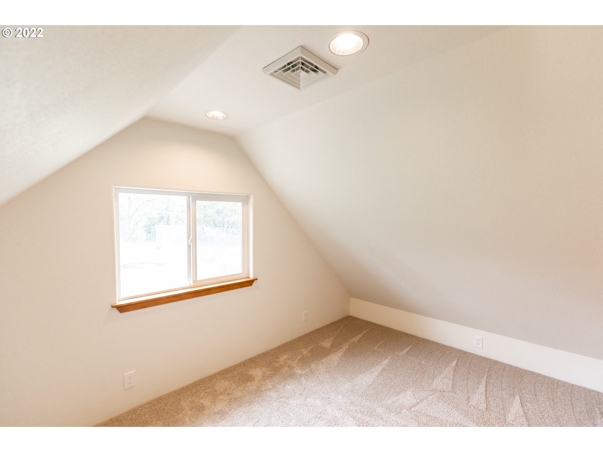 1137 Elgarose Road Roseburg, OR 97471 - Photo 31 of 32 Gallery Image 31
