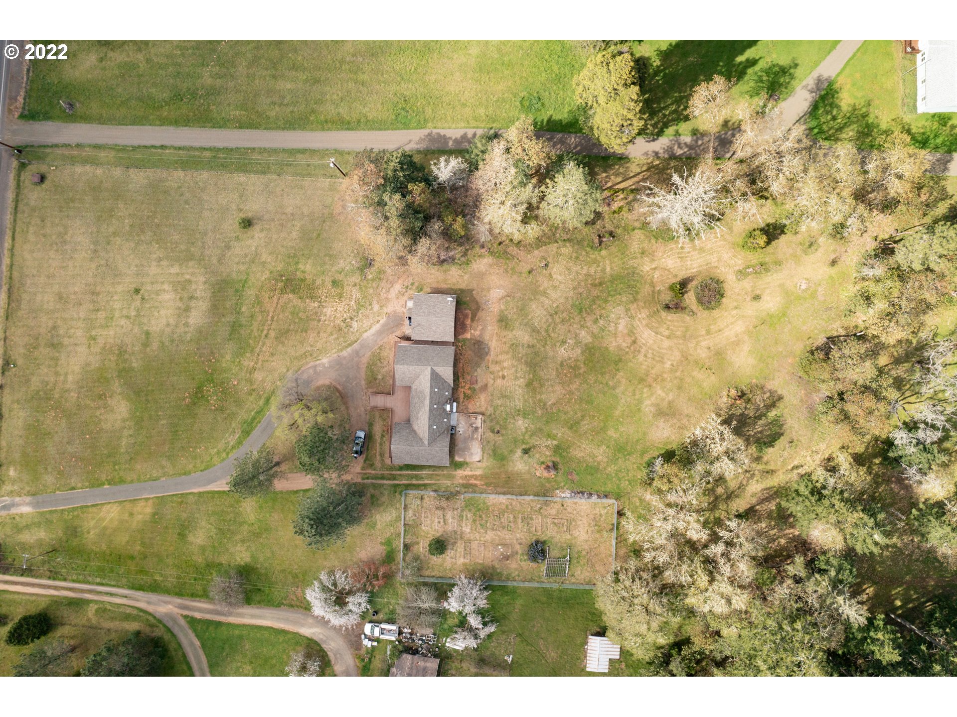1137 Elgarose Road Roseburg, OR 97471 - Photo 5 of 32 Gallery Image 5