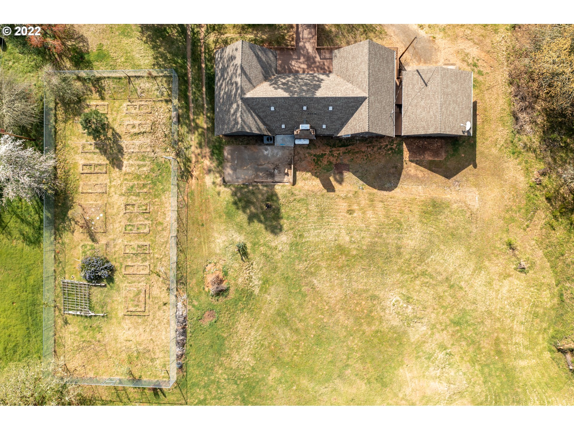 1137 Elgarose Road Roseburg, OR 97471 - Photo 6 of 32 Gallery Image 6