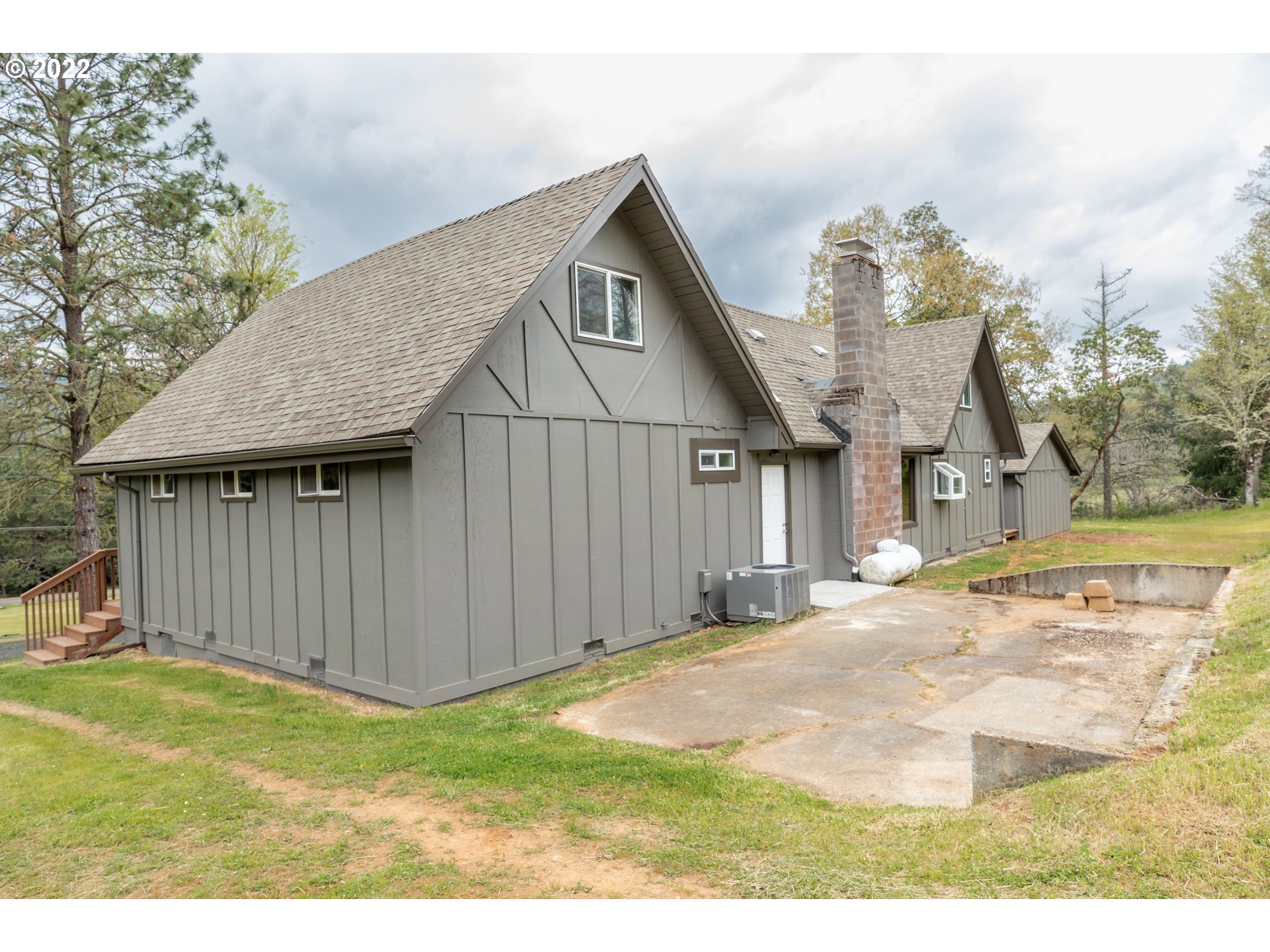1137 Elgarose Road Roseburg, OR 97471 - Photo 8 of 32 Gallery Image 8