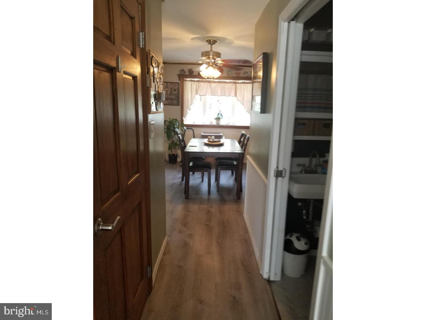 12558 Fedor Road Philadelphia, PA 19154 - Photo 9 of 22