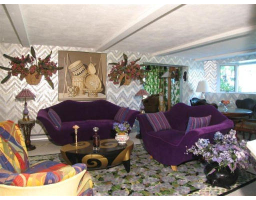 53 Countryside Road Newton, MA 02459 - Photo 11 of 27