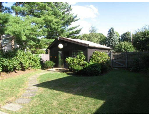 53 Countryside Road Newton, MA 02459 - Photo 23 of 27