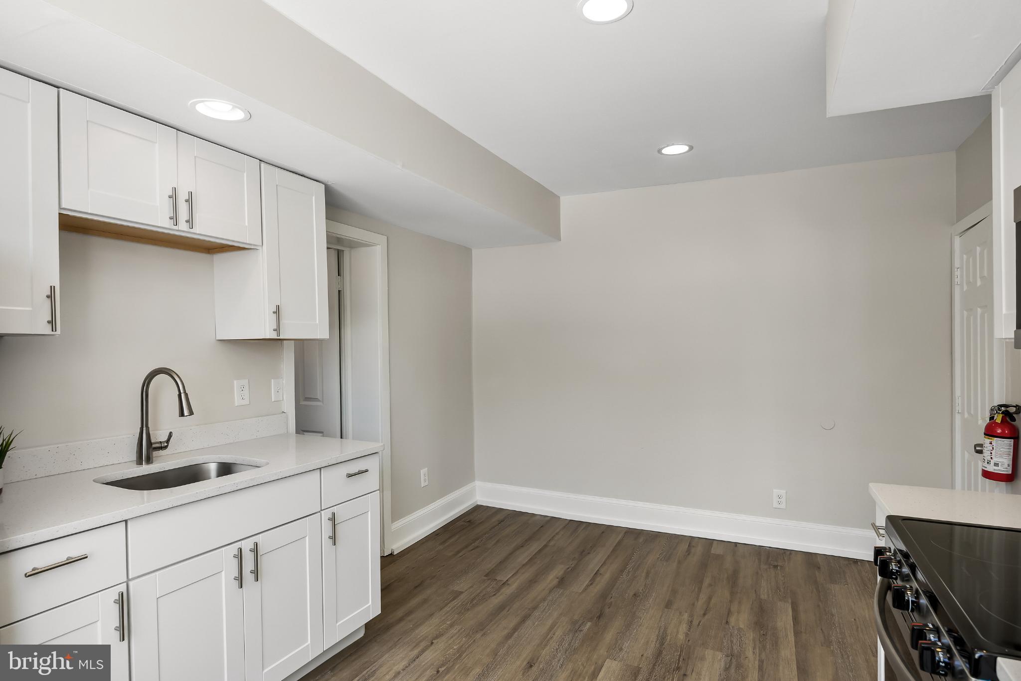 720 West 11th Street Chester, PA 19013 - Photo 15 of 33