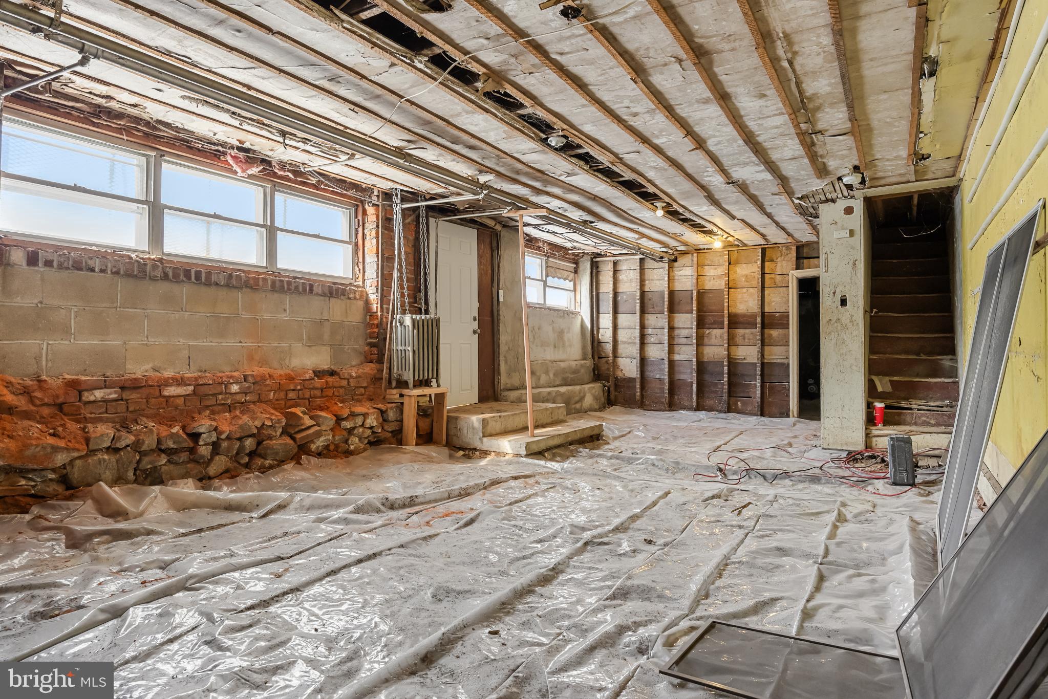 720 West 11th Street Chester, PA 19013 - Photo 26 of 33