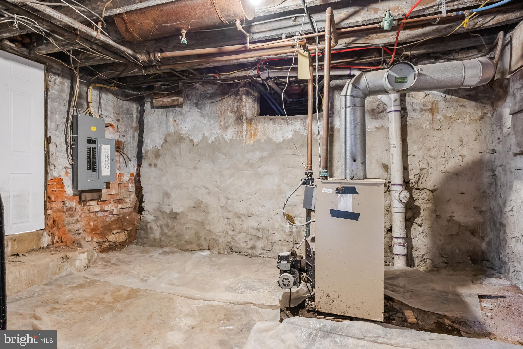 720 West 11th Street Chester, PA 19013 - Photo 27 of 33