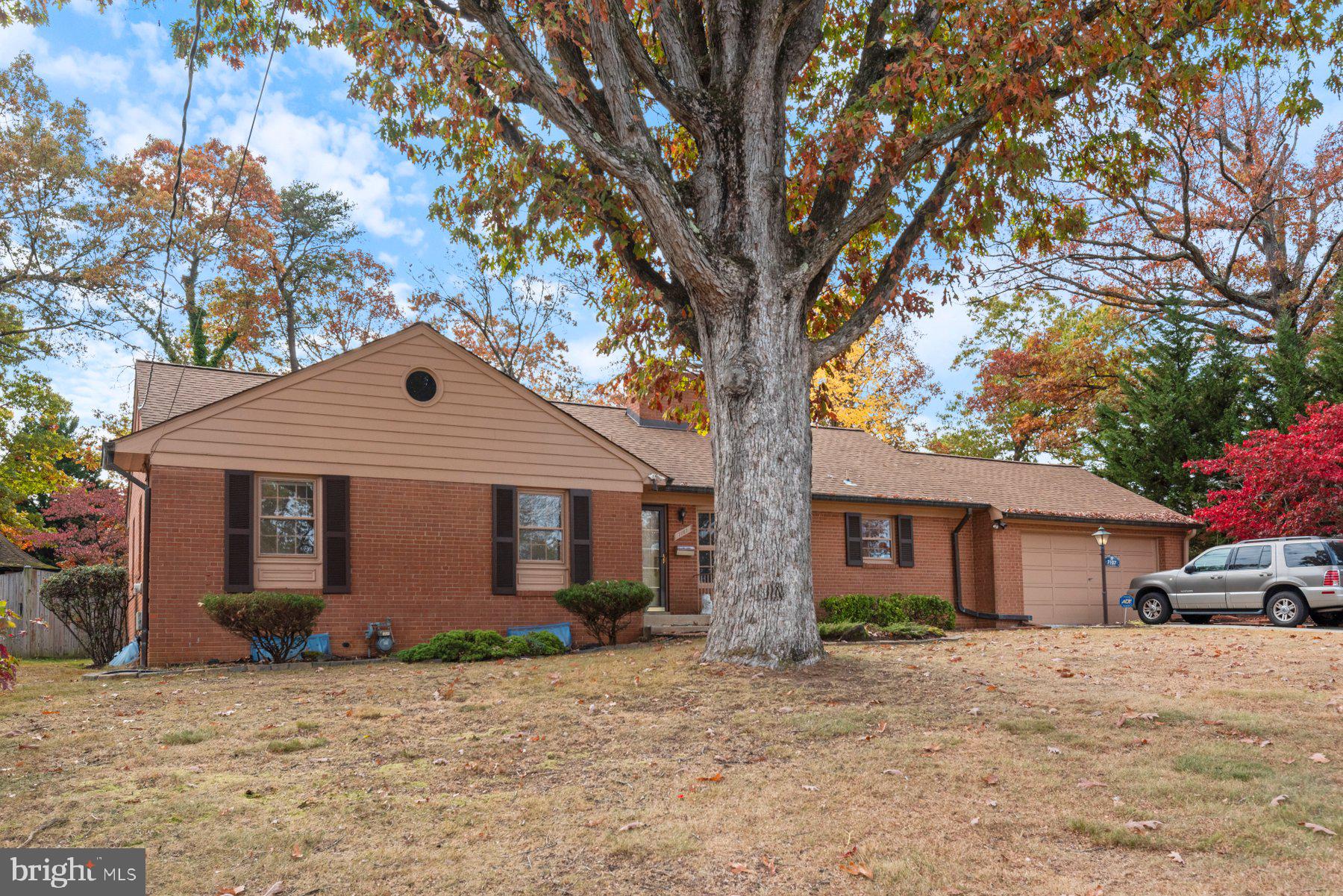 7107 Kempton Road Lanham, MD 20706 - Photo 2 of 27 Gallery Image 2