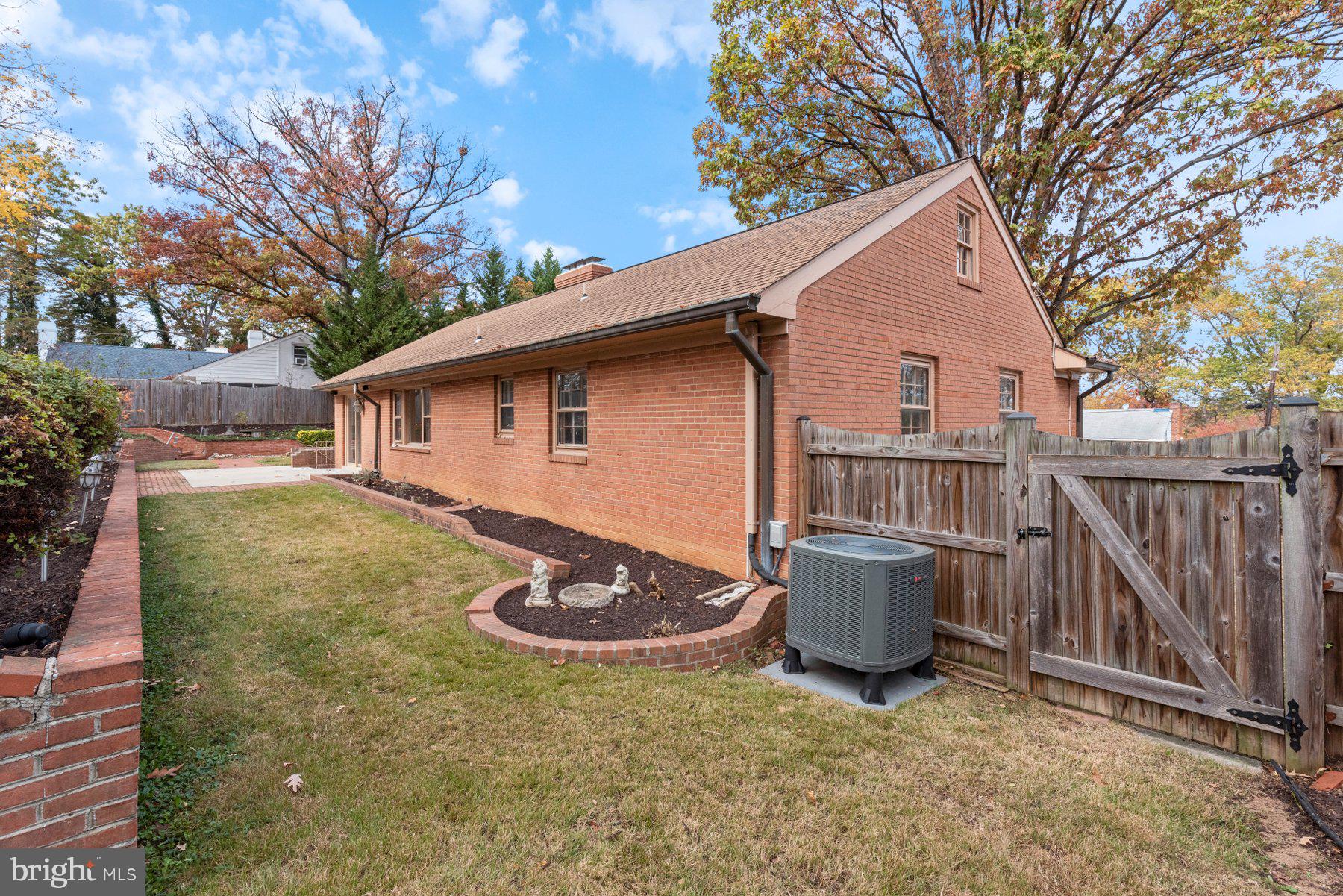 7107 Kempton Road Lanham, MD 20706 - Photo 24 of 27 Backyard