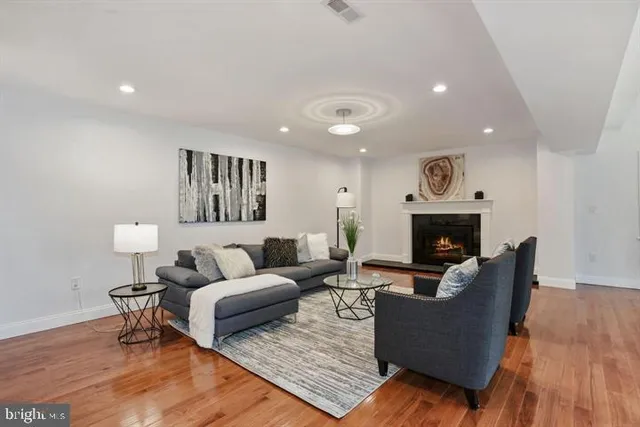 $6,250 | 7221 Hyde Road, Falls Church, VA 22043