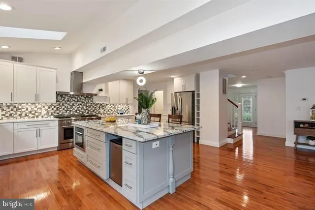 $6,250 | 7221 Hyde Road, Falls Church, VA 22043