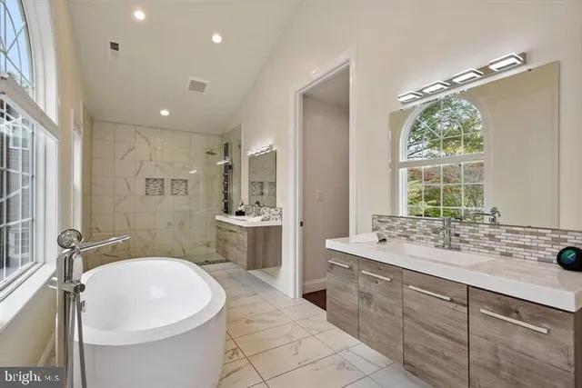 $6,250 | 7221 Hyde Road, Falls Church, VA 22043