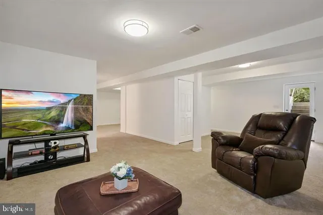 $6,250 | 7221 Hyde Road, Falls Church, VA 22043