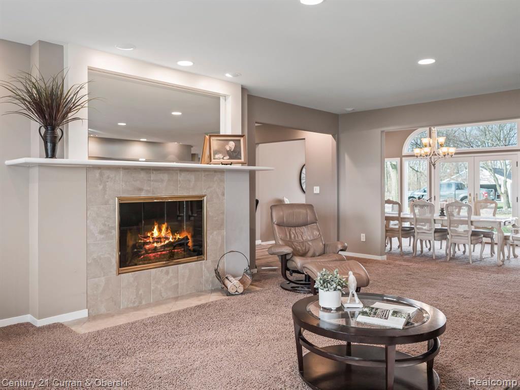 23722 East River Road Grosse Ile, MI 48138 - Photo 14 of 38