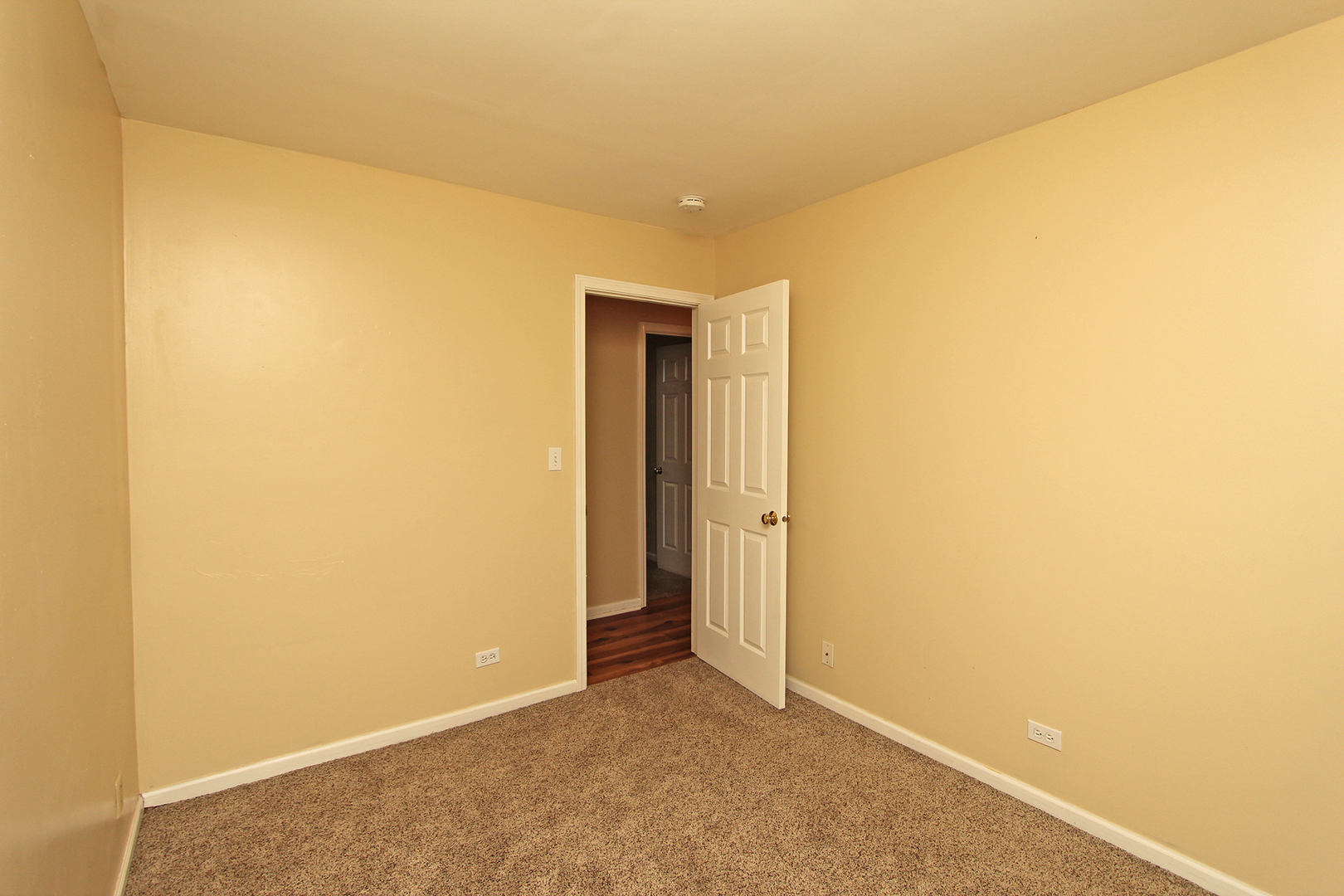 65 Old Mill Grove Road Lake Zurich, IL 60047 - Photo 23 of 29 a view of an empty room