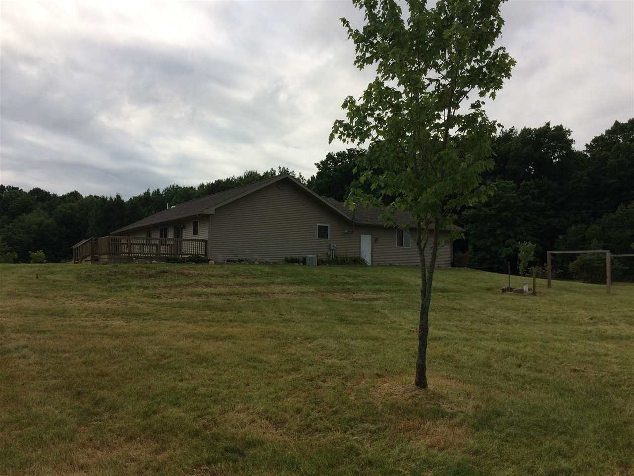 1073 East Fremont Road Shepherd, MI 48883 - Photo 5 of 32 1821859-4.JPG