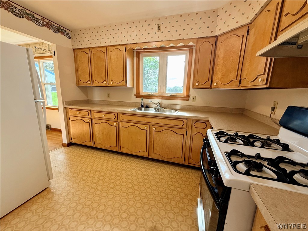 8912 Hartshorn Road Corfu, NY 14036 - Photo 10 of 18