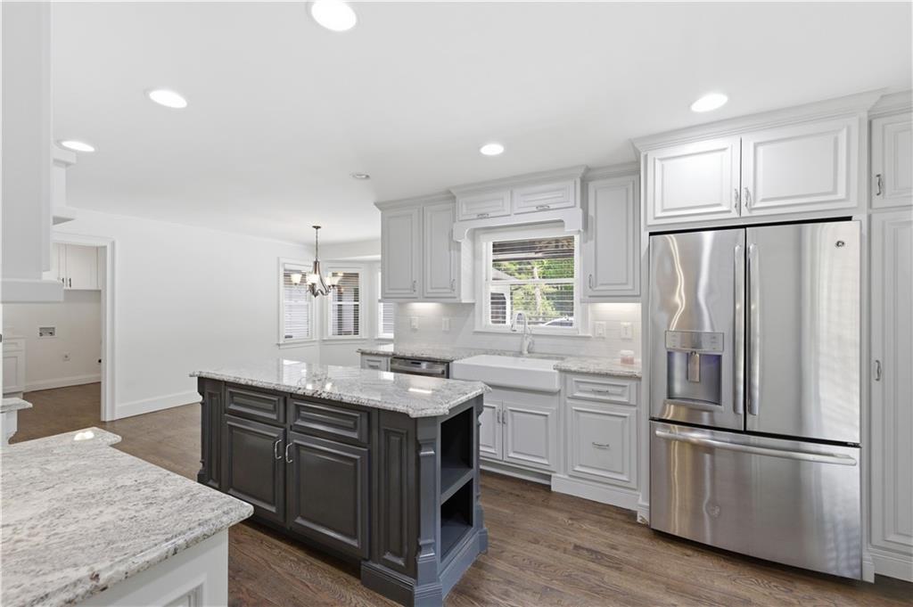 3380 Wildwood Road Suwanee, GA 30024 - Photo 12 of 57
