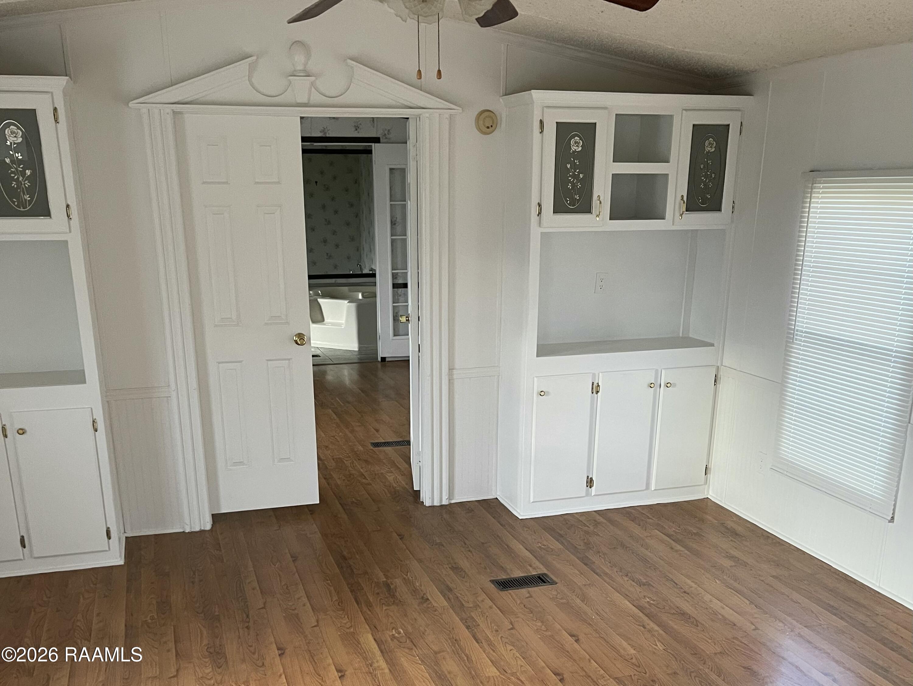 114 Rendezvous, Unit B Scott, LA 70583 - Photo 2 of 9 IMG_9002