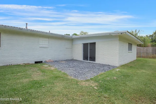 $175,000 | 303 Kathryn Street, New Iberia, LA 70560