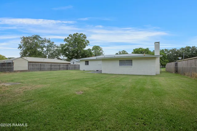 $175,000 | 303 Kathryn Street, New Iberia, LA 70560