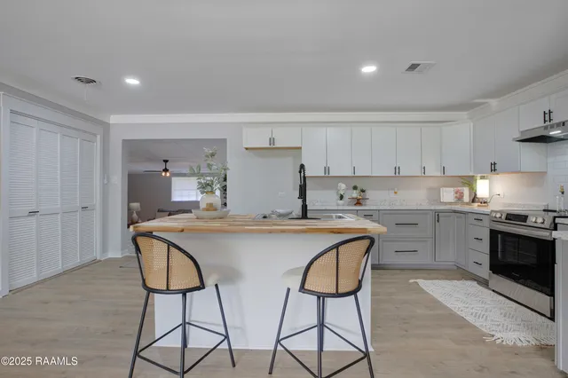 $175,000 | 303 Kathryn Street, New Iberia, LA 70560