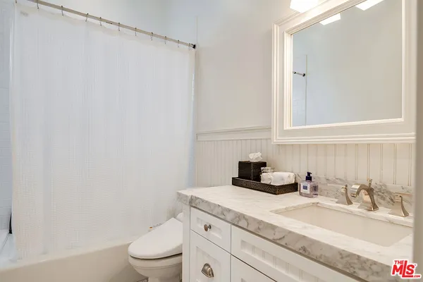 $20,000 | 10161 Valley Spring Lane, Toluca Lake, CA 91602