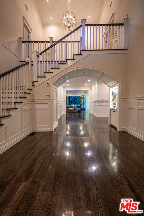 10161 Valley Spring Lane Toluca Lake, CA 91602 - Photo 7 of 44
