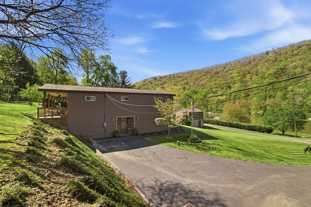 279 Ahrensville Road Oil City, PA 16301 - Photo 11 of 68